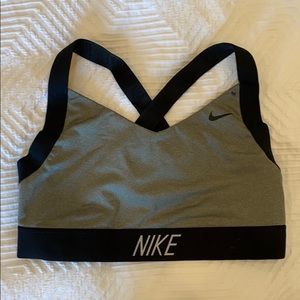 Nike bra - never worn